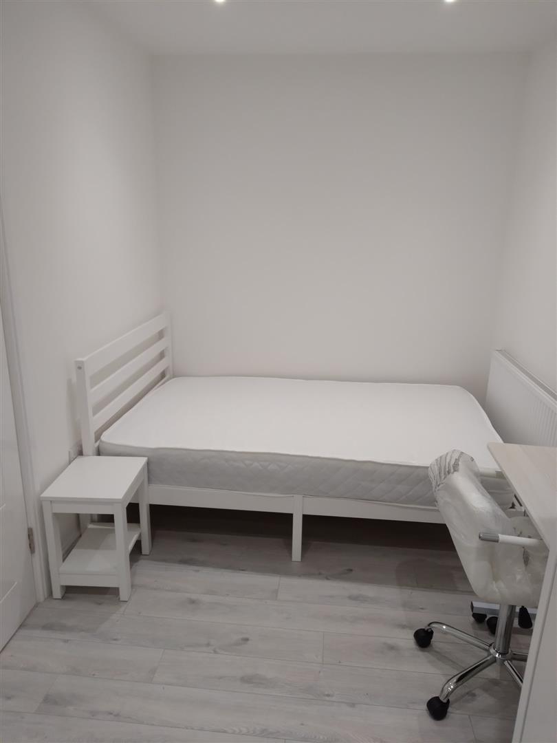 Flat 4, 2 Stonewell, Lancaster, LA1 1NJ